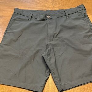 Swiss Tech Dark Gray Men's Flat Front Shorts